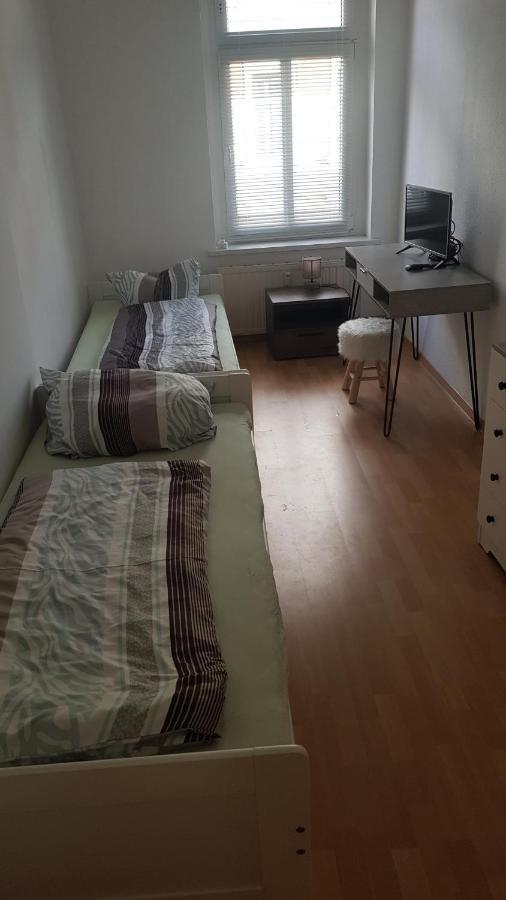 Rockys Ferienwohnung Mitte Markkleeberg Exterior photo